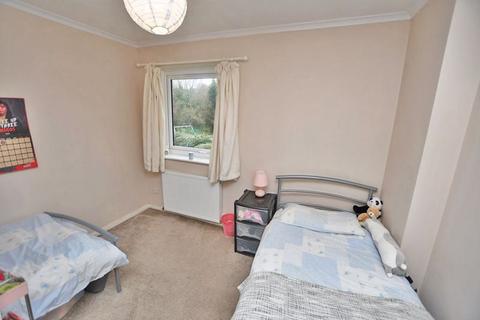 Flat, 20 Basing Close, Maidstone, ME15 7UZ