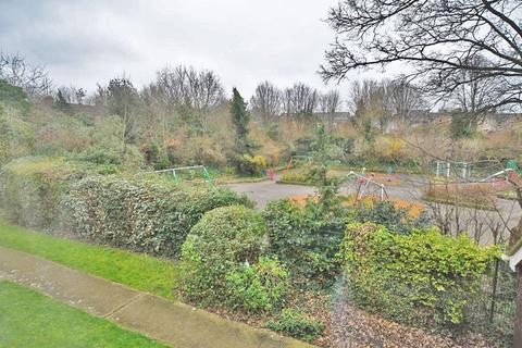Flat, 20 Basing Close, Maidstone, ME15 7UZ