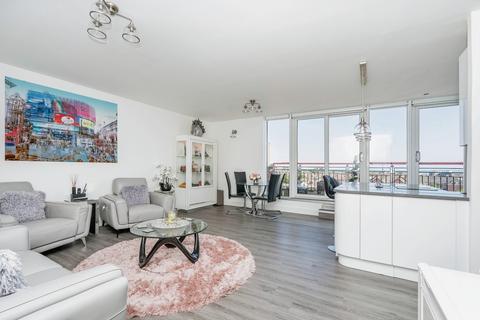 3 bedroom penthouse for sale - Brecon House, Gunwharf Quays PO1