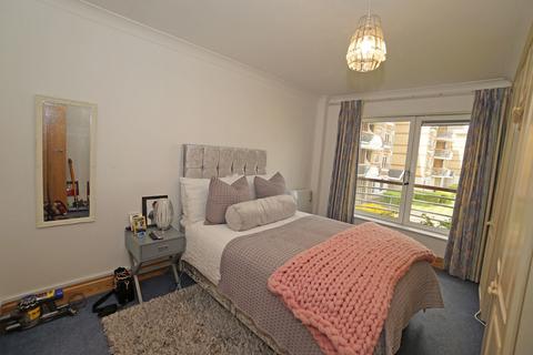 2 bedroom apartment for sale, Victory House, Port Solent PO6