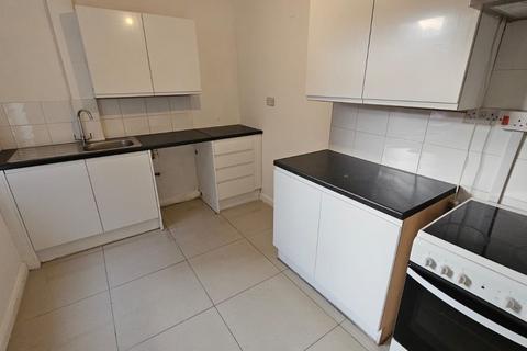 2 bedroom house to rent, Sandymount Road, Wath Upon Dearne