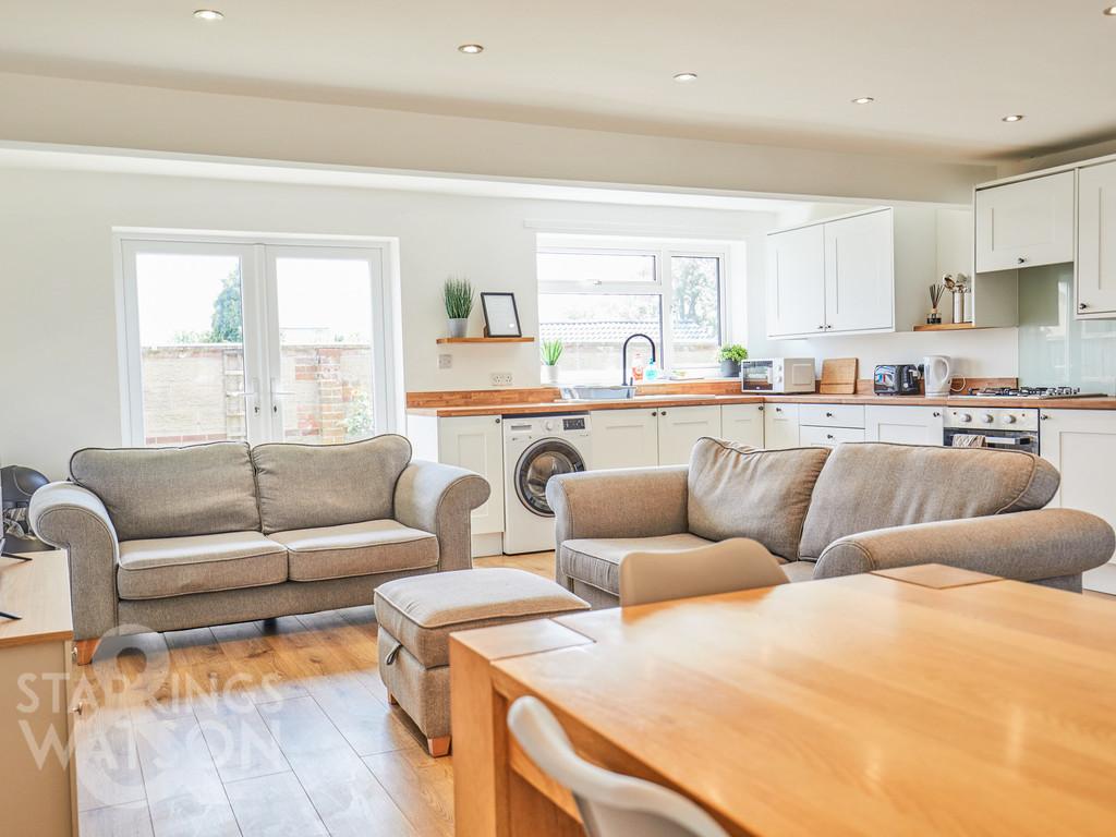 Taverham Road, Drayton, Norwich 3 bed detached bungalow for sale £325,000