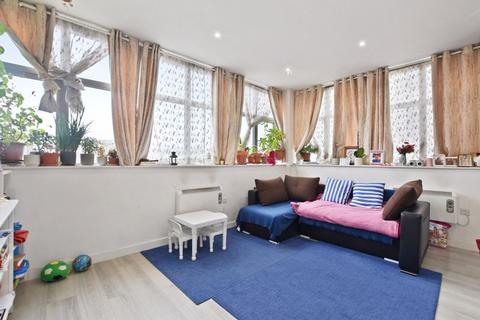 1 bedroom apartment for sale, Imperial Drive, Harrow