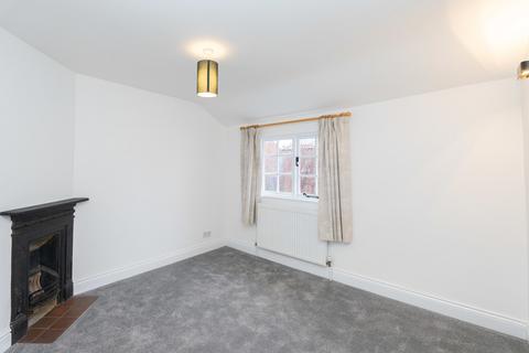 1 bedroom terraced house for sale, North Street, Dorking