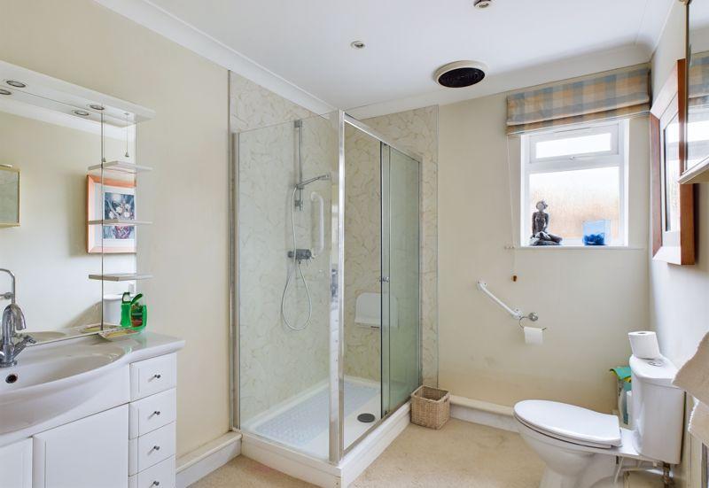 Ensuite shower room