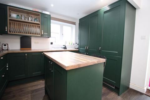 3 bedroom semi-detached house for sale, Monarch Way, Southampton SO30