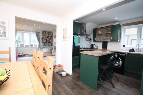 3 bedroom semi-detached house for sale, Monarch Way, Southampton SO30