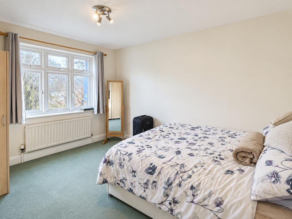 Apartment in Cambridge - View 4