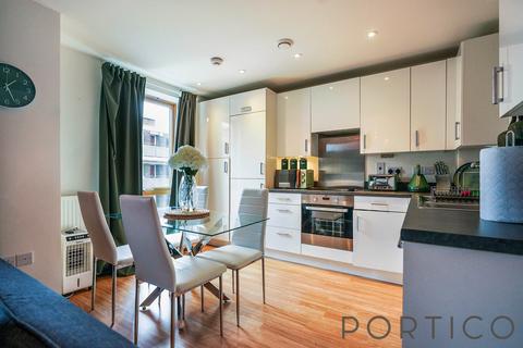 1 bedroom apartment to rent, Chadwick House, Latchmere Street SW11