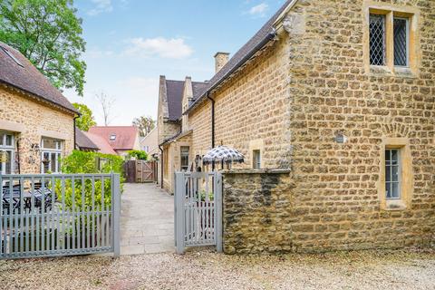 3 bedroom semi-detached house to rent, Littlemore, Oxford, OX4