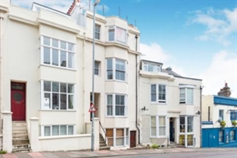 2 bedroom flat to rent, Buckingham Place, Brighton, BN1