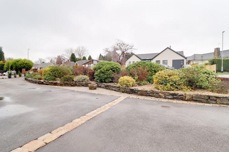 Front Garden &...