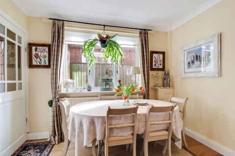 12 Cromwell Road, Ascot, SL5 9DG