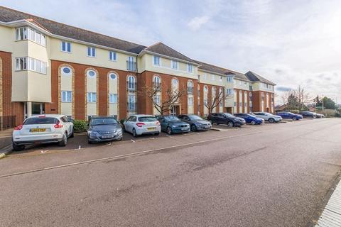 1 bedroom flat for sale, Walsingham Close, Hatfield