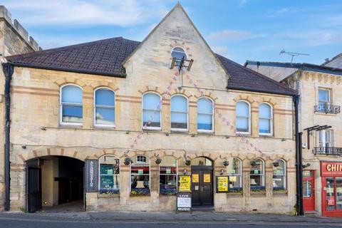 Pub for sale, Silver Street, Bradford on Avon BA15