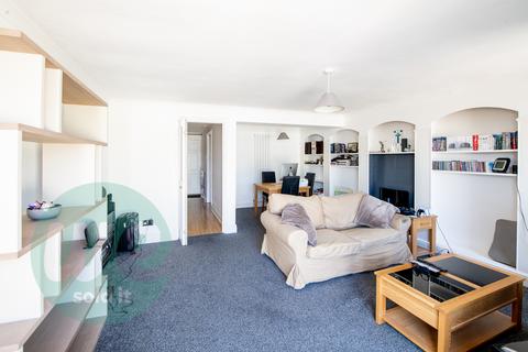 2 bedroom flat for sale, Aylesbury HP19