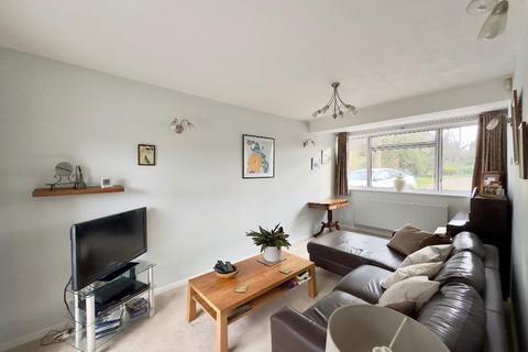 30 Ampthill Road, Silsoe, Bedford, MK45 4DX