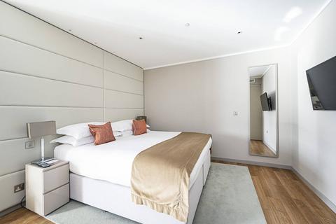 2 bedroom flat to rent, Lower Thames Street, City, London, EC3R