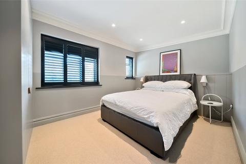 31 Lakeside Drive, Bromley, BR2 8QQ