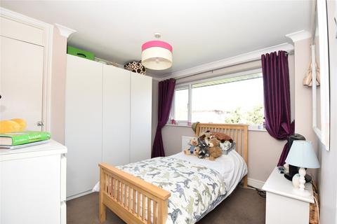 3 bedroom semi-detached house for sale, Canterbury Close, Dartford, Kent, DA1