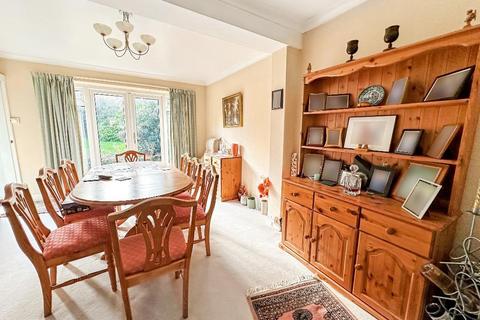 41 Glebe Hyrst, South Croydon, CR2 9JJ