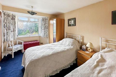 41 Glebe Hyrst, South Croydon, CR2 9JJ