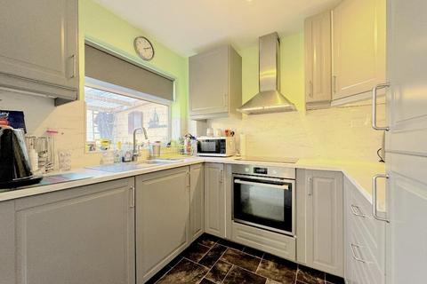 72 Summerdown Walk, Trowbridge, BA14 0LE