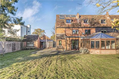 Foxes Way Drift Road, Winkfield, Windsor, SL4 4QH