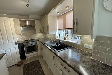 3 bedroom semi-detached house for sale - Bluebird Hill, Aston, Sheffield, ROTHERHAM, S26 2GN