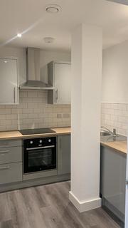 Studio to rent, Flat 2 Clifton Park