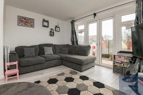 51 Pavey Run, Ottery St Mary, EX11 1FQ