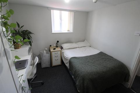 8 bedroom house to rent - Merthyr Street, Cardiff CF24
