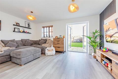 15 Percy Drive, Bricket Wood, St Albans, AL2 3FU