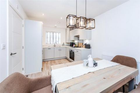 15 Percy Drive, Bricket Wood, St Albans, AL2 3FU