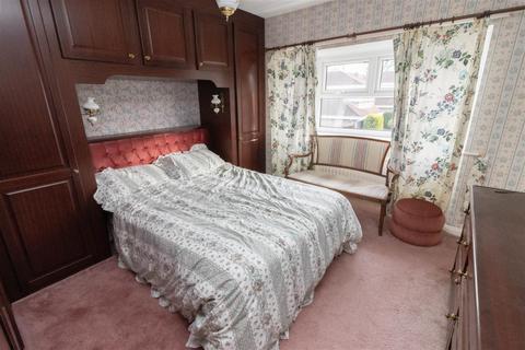 27 Burdon Park, Sunniside, Newcastle Upon Tyne, NE16 5HA