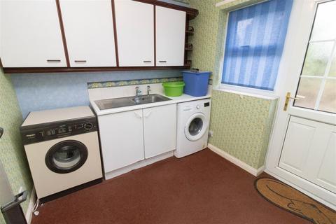 27 Burdon Park, Sunniside, Newcastle Upon Tyne, NE16 5HA