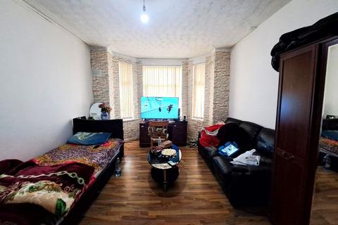3 bedroom terraced house for sale, Marley Road, Levenshulme, Manchester, M19