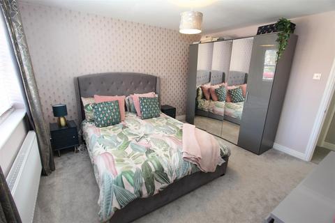 5 Parc Derwen, Denbigh, LL16 5TJ