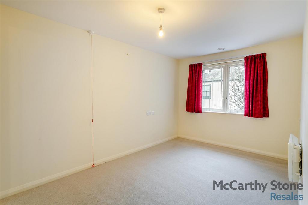 8633886-interior09.jpg