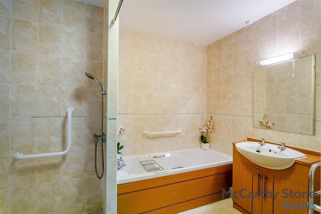 8633886-interior07.jpg