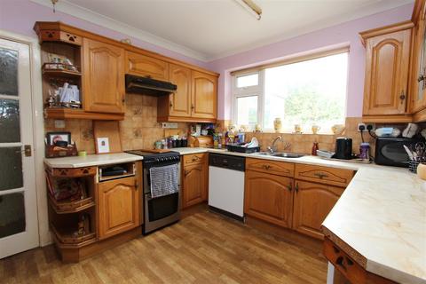 3 bedroom house for sale, Glascoed Road, St. Asaph LL17