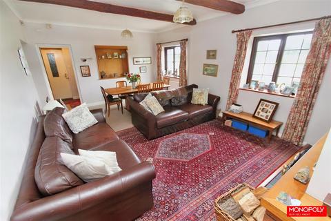Maes-y-parc Mold Road, Denbigh, LL16 4BN