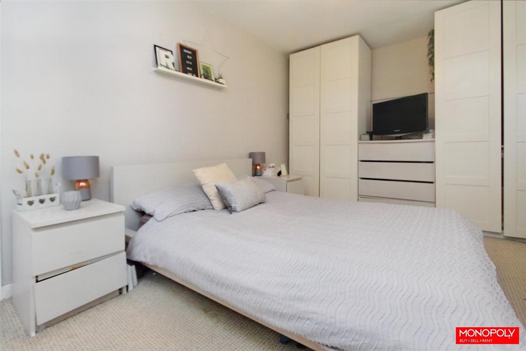 Master Bedroom.jpg