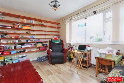 119 Beverley Drive, Prestatyn, LL19 7RF