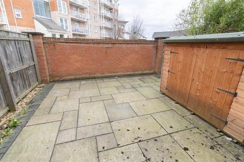 18 Bittern Close, Dunston, Gateshead, NE11 9FG
