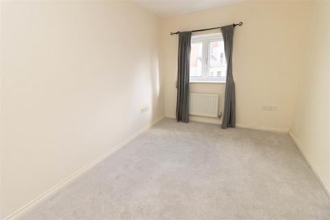 18 Bittern Close, Dunston, Gateshead, NE11 9FG