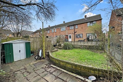 3 bedroom end of terrace house for sale, Dale Crescent, Fernwood, Newark