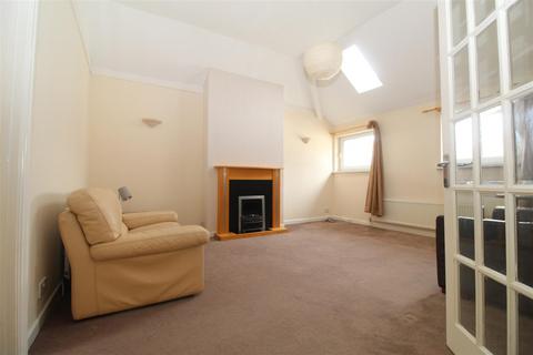 2 bedroom flat to rent - Upper Kincraig Street, Cardiff CF24
