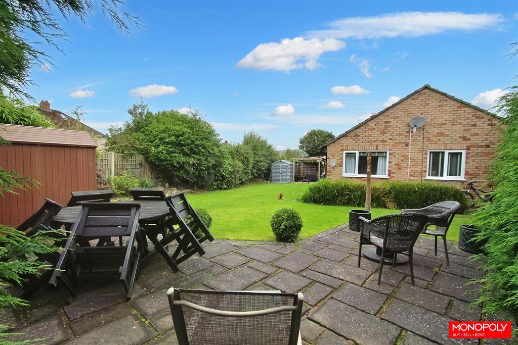 Mytton Park, Denbigh LL16 3 bed detached bungalow for sale £240,000