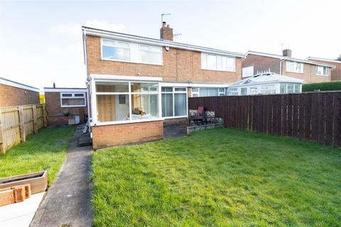 83 Bryans Leap, Burnopfield, Newcastle Upon Tyne, NE16 6BT